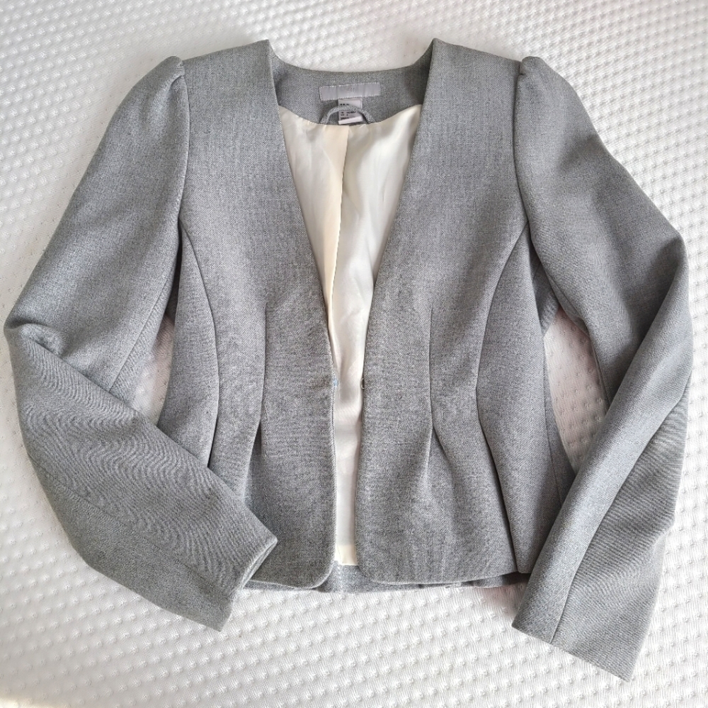 H&M Grey Fitted Peplum Blazer Size 4